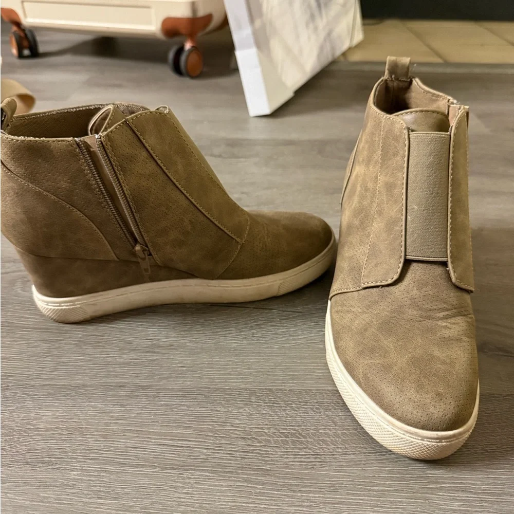 Tan Wedge Ankle Boots - Picture 2 of 4